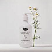 carol priest chamomile flower shampoo, enriched with roman and german chamomiles, baobab peptides, provitamin B5 and manuka honey